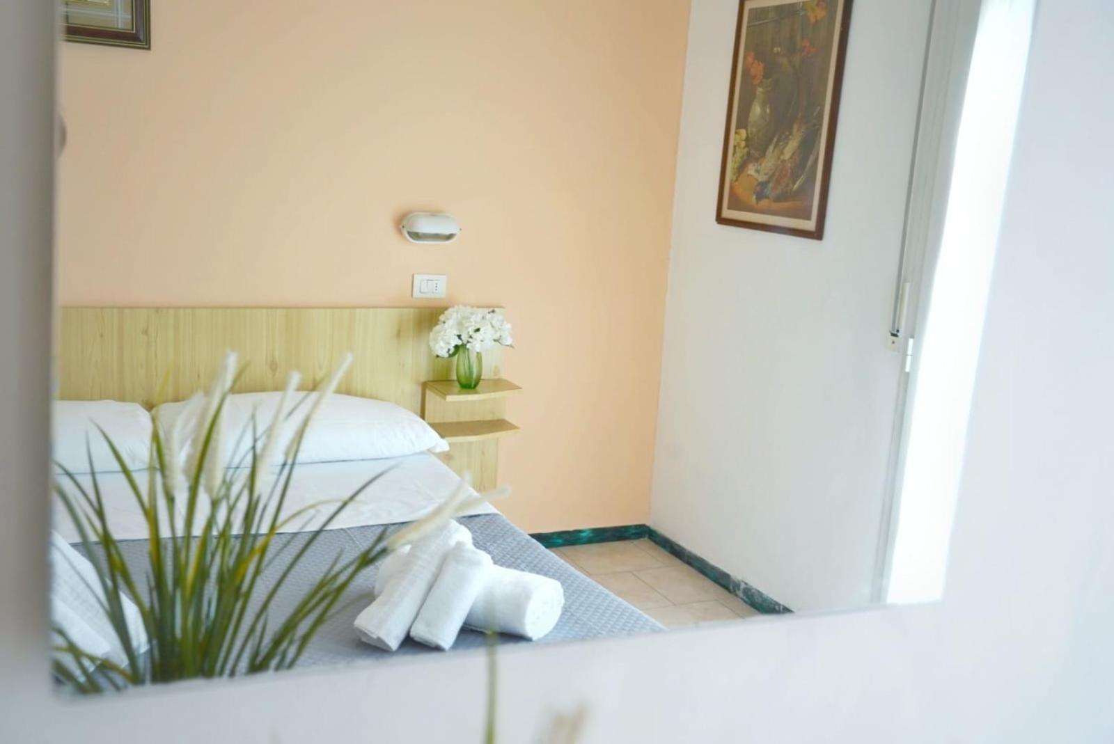 Hotel Malibu Mare Rimini Exterior foto