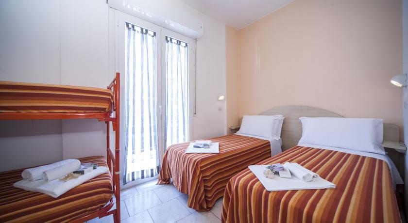 Hotel Malibu Mare Rimini Exterior foto